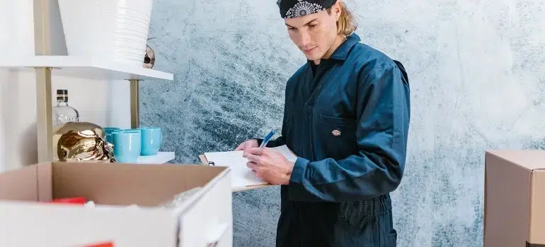 The Ultimate Moving Checklist for Relocating to Cincinnati 3 pexels rdne 7464734 770x350 1