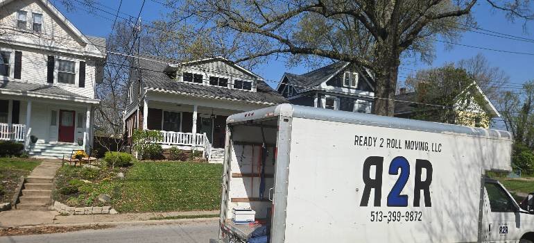 Neighborhood truck moving economically from Hamilton to West Chester