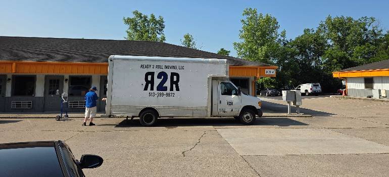 Pros and cons of living near US 22 4 a moving van