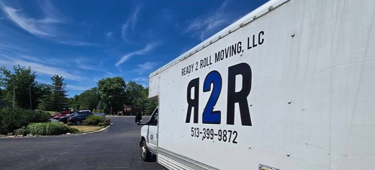 Reading Movers 2 Reading moving truck serving local relocations