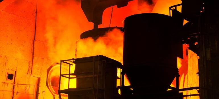 How does industrial-era architecture and heritage influence life in Middletown OH today 1 Steel mill heat shows Middletown industrial heritage
